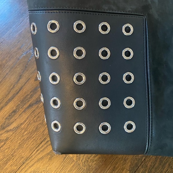 Tory Burch Block T Tote - Picture 12 of 12